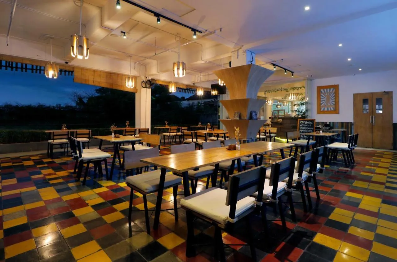 Koa D Surfer Hotel Canggu  3*, Canggu (Bali)
